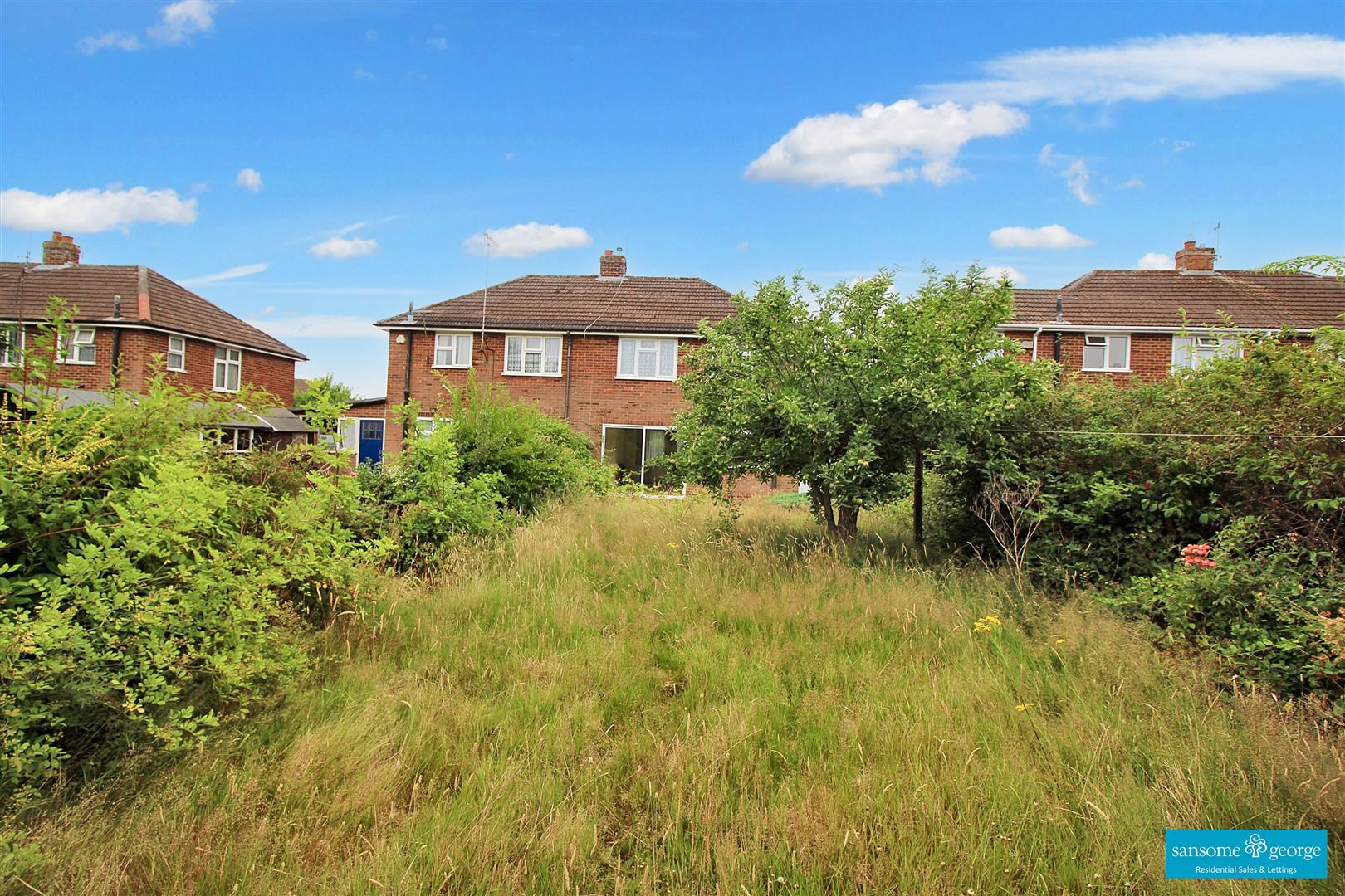 Longworth Avenue, Tilehurst